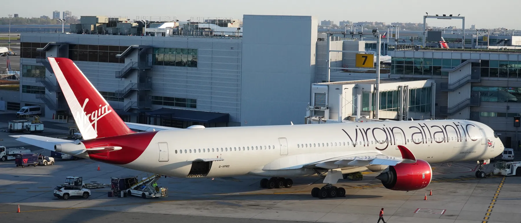 Featured aviation